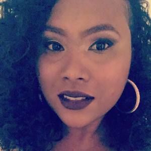 Meet your Posher, Elayna